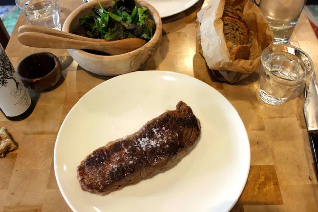 Restaurant l'Atelier Vivanda : le spot carné d'Akrame s'installe dans le Marais