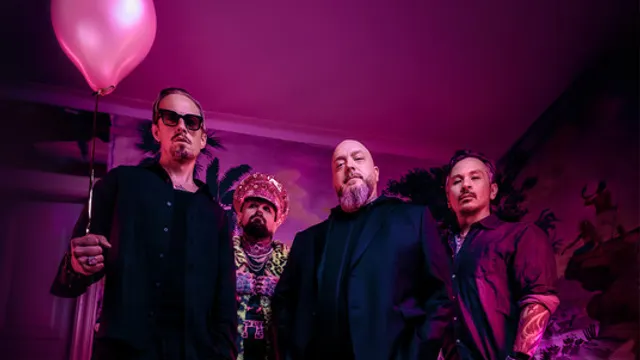 Self Deception, Ankor