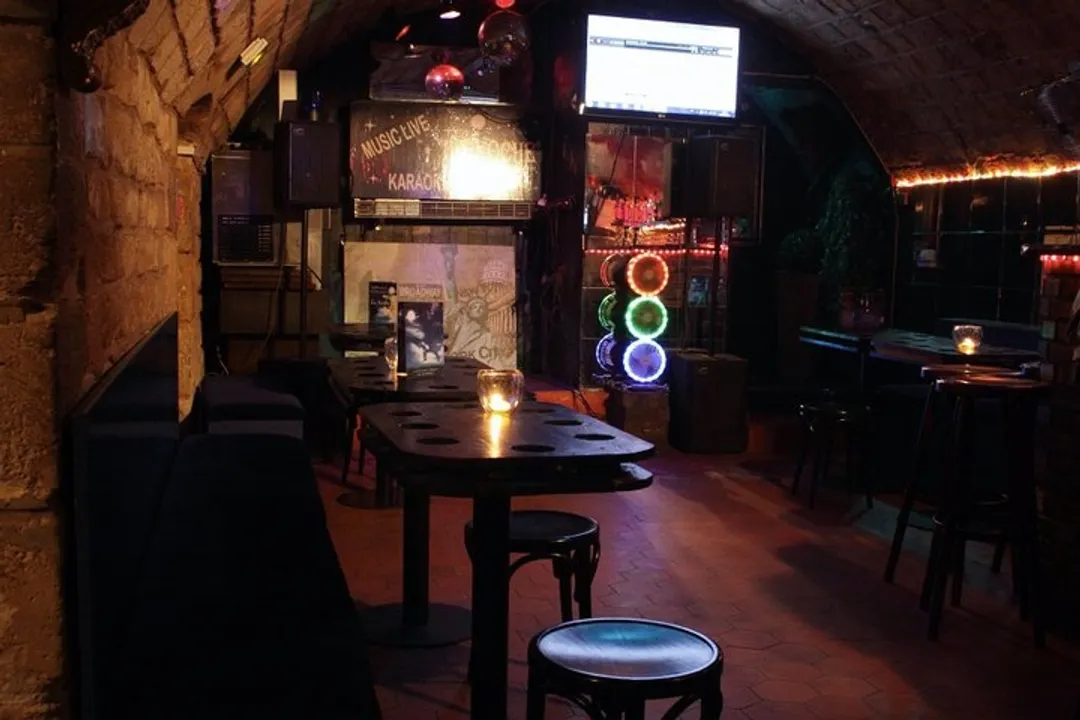 La Noche Karaoké Bar Paris
