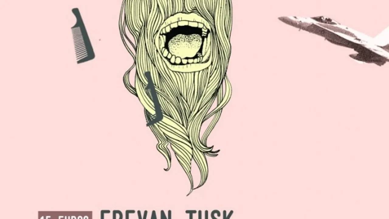 Erevan Tusk + Bombay Show Pig