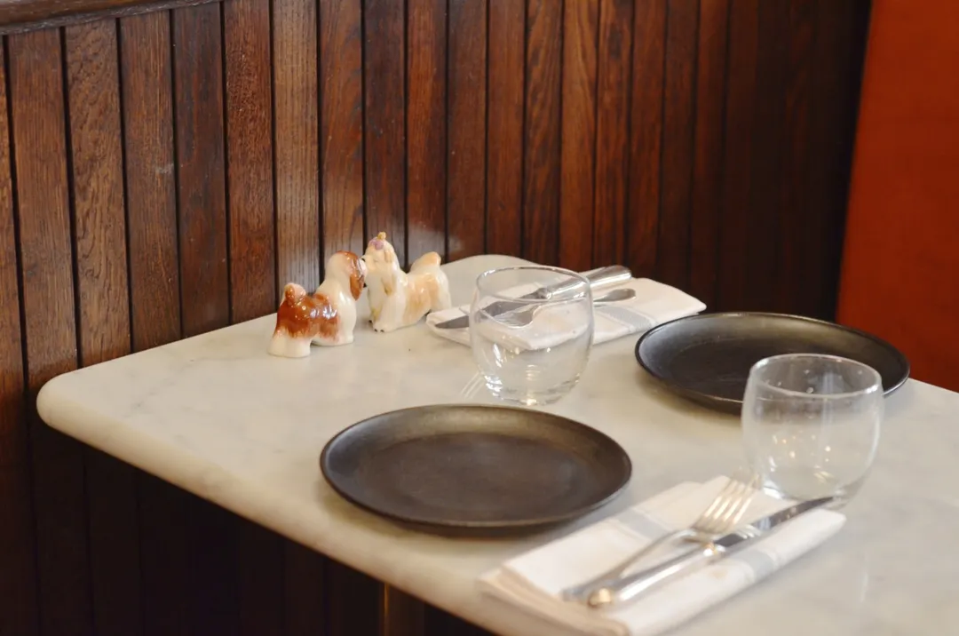 Aux Prés Restaurant Paris