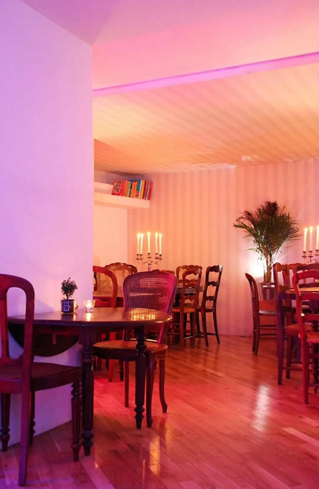 Les Agités Club Restaurant Bar Paris