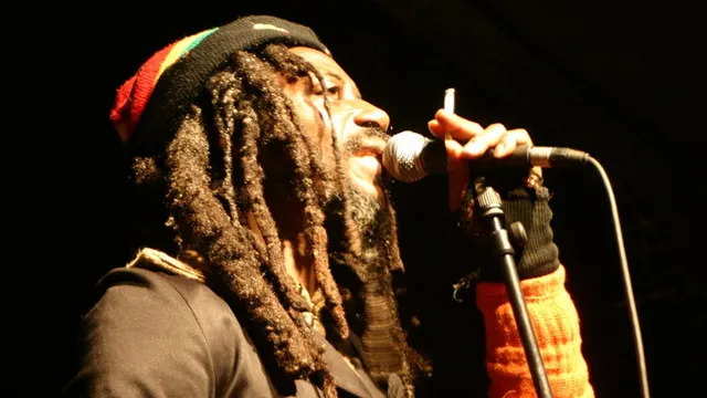 Jah Prince & The Prophets // Dreaddy Baro
