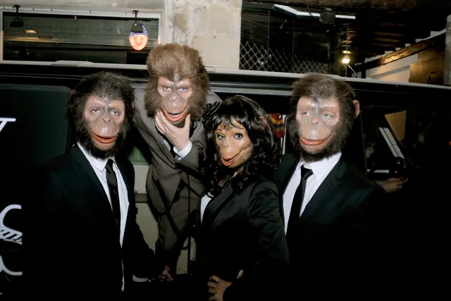 Préparez-vous aux hold-up festifs des Monkeys Crashers !
