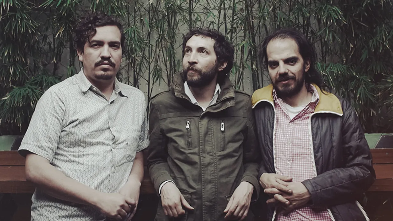 LOS PIRAÑAS + Lachinos