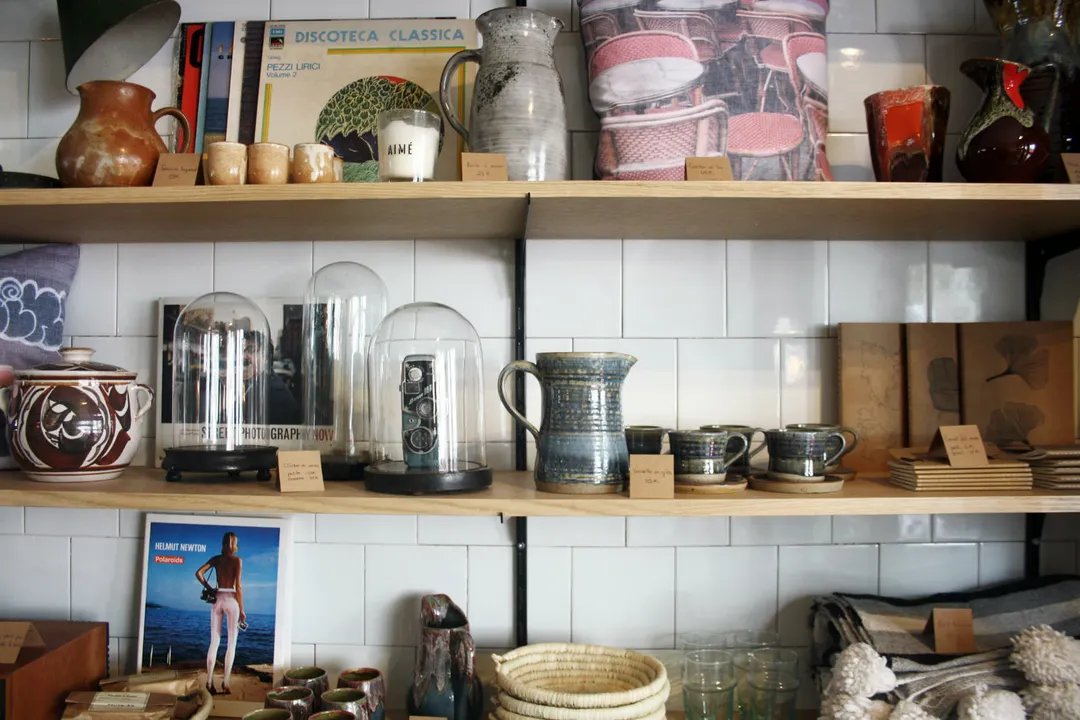 Flea Restaurant Saint-Ouen