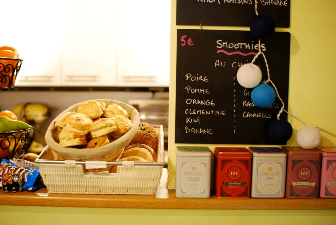 Adele's Family Restaurant Shop Paris