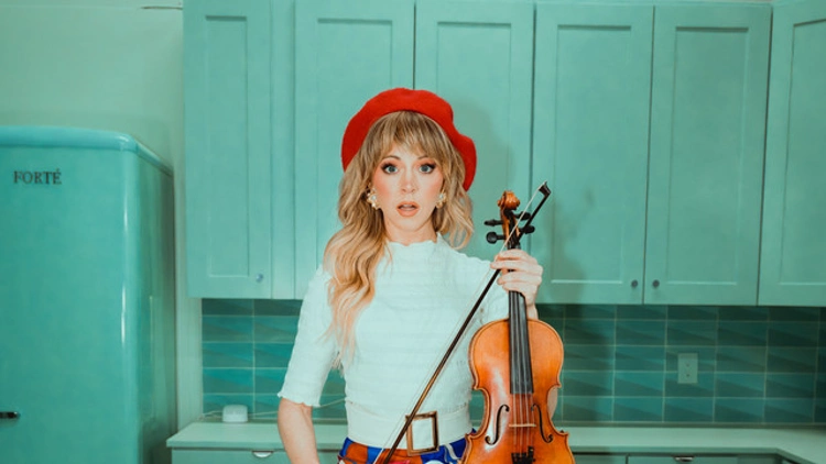 LINDSEY STIRLING