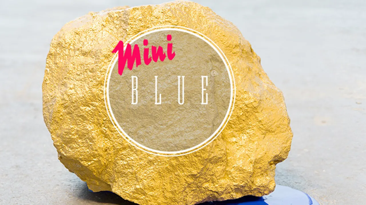 La Mini Blue