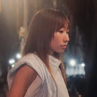 麗英