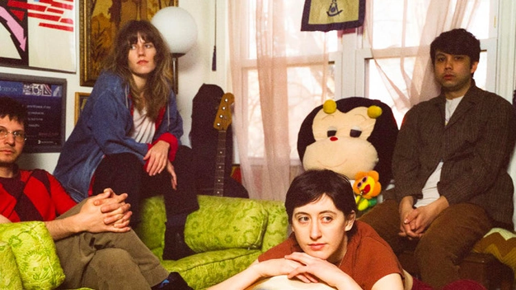 FRANKIE COSMOS