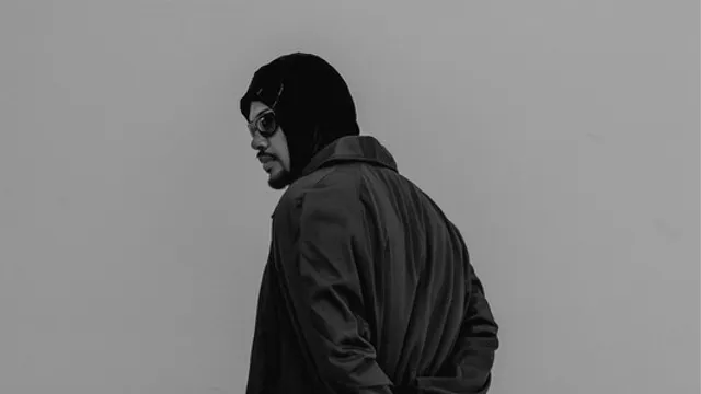 Spleen 02 · Louisa & Friends