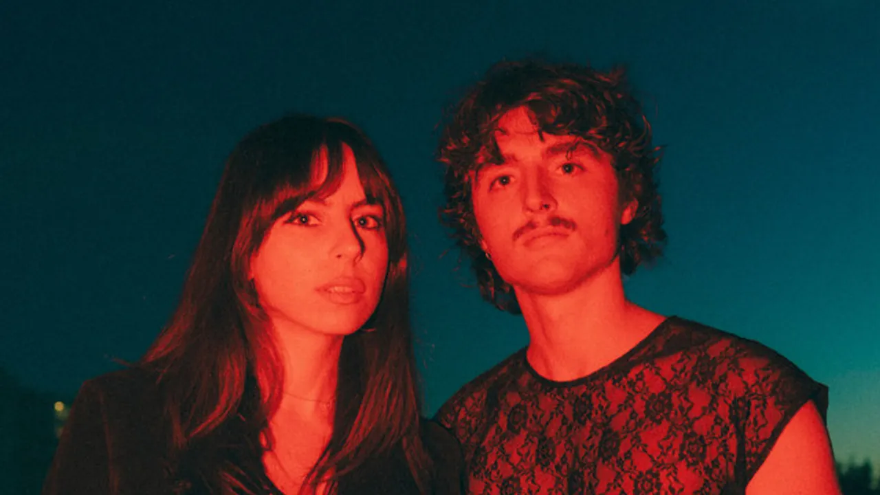 Adèle, Robin