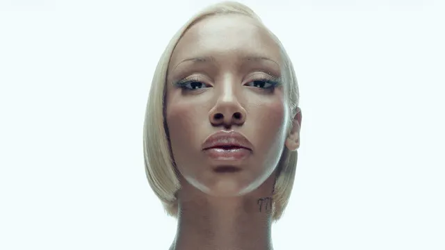 Naomi Sharon