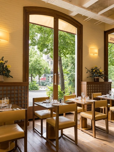 Brasserie Auteuil Restaurant Paris