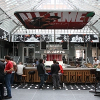 Belushi's Gare du Nord