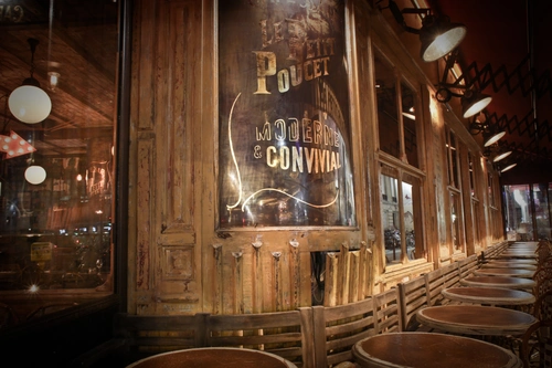 Le Petit Poucet Restaurant Bar Paris