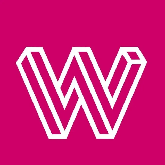 W Spectacle