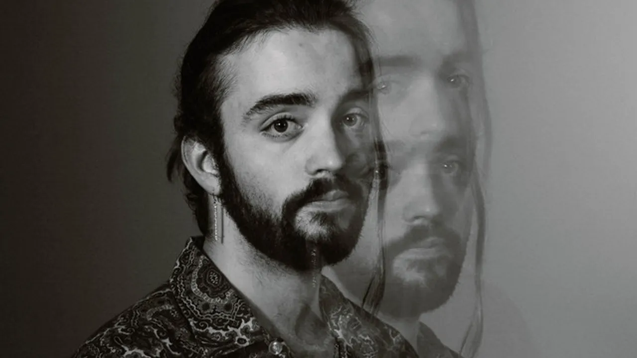 Arjuna Oakes, Rachel Kitchlew