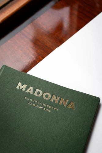 Madonna Restaurant Paris
