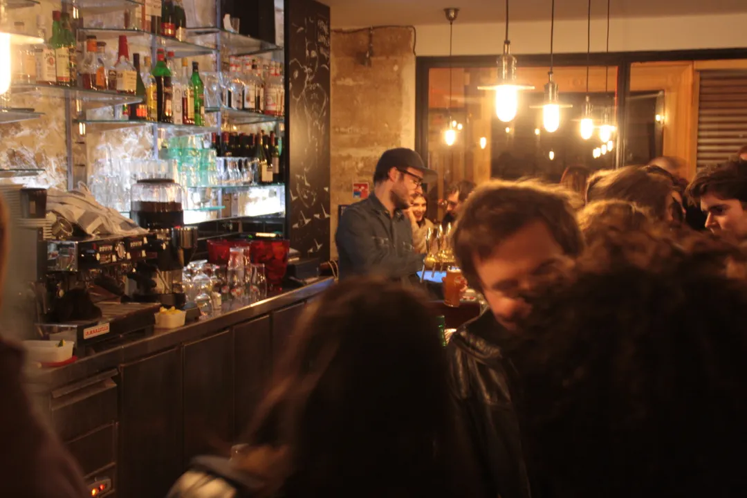 L'Inconnu Bar Bar Paris