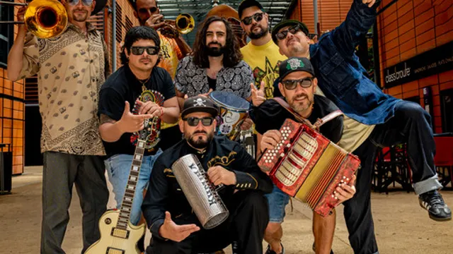 WAYKIKI BOYS + KUMBIA BORUKA