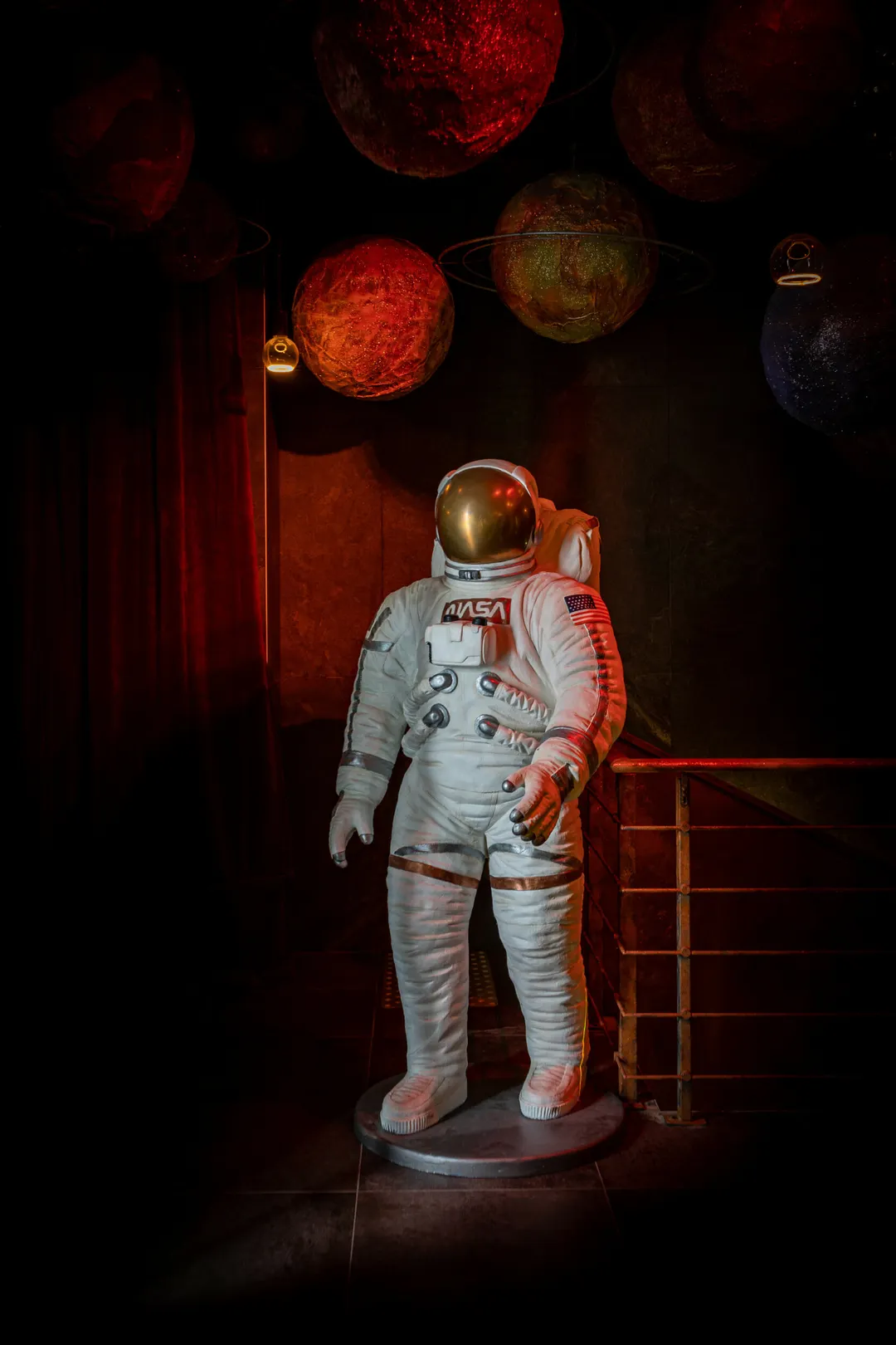 Stellar Restaurant Paris
