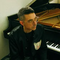 Mark Guiliana