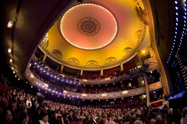 Le Théâtre de Paris