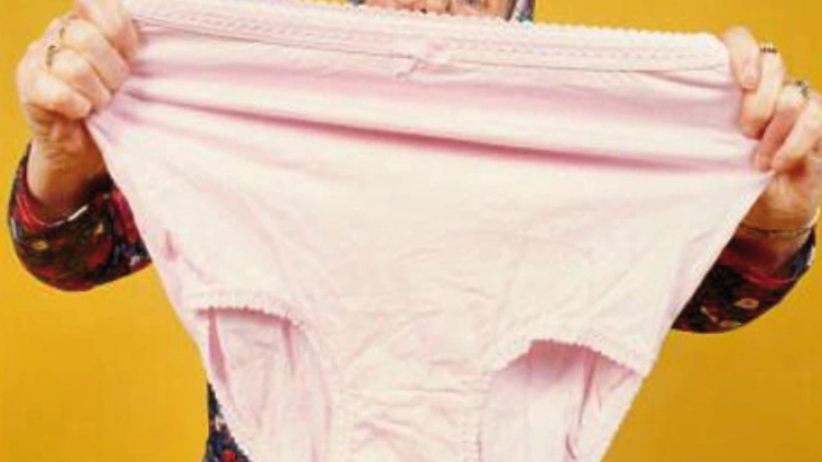 C'est Quoi... Ce Slip ?!?