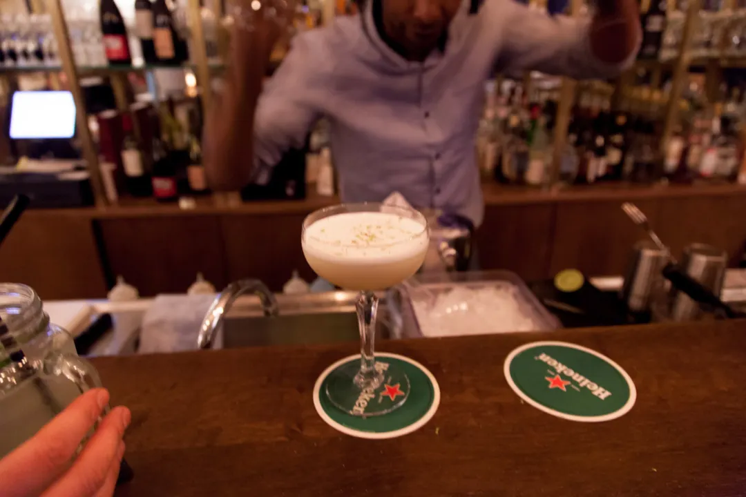Les Justes - Pigalle Bar Paris