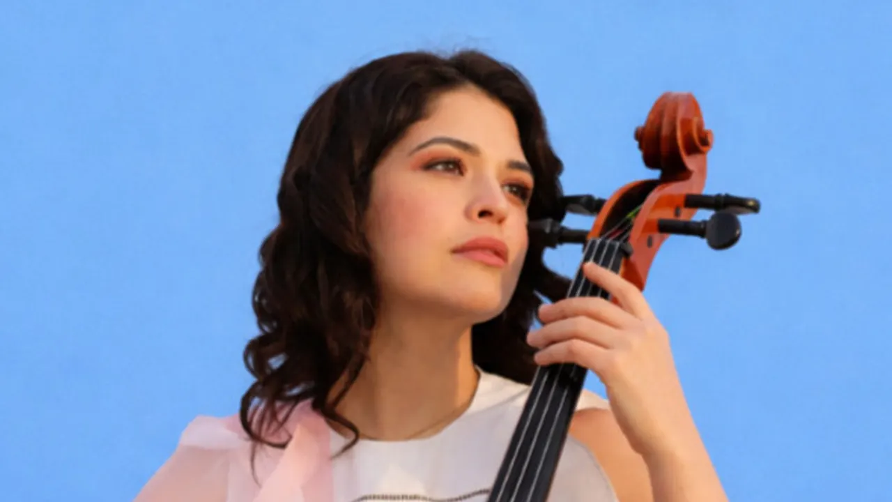 Ana Carla Maza