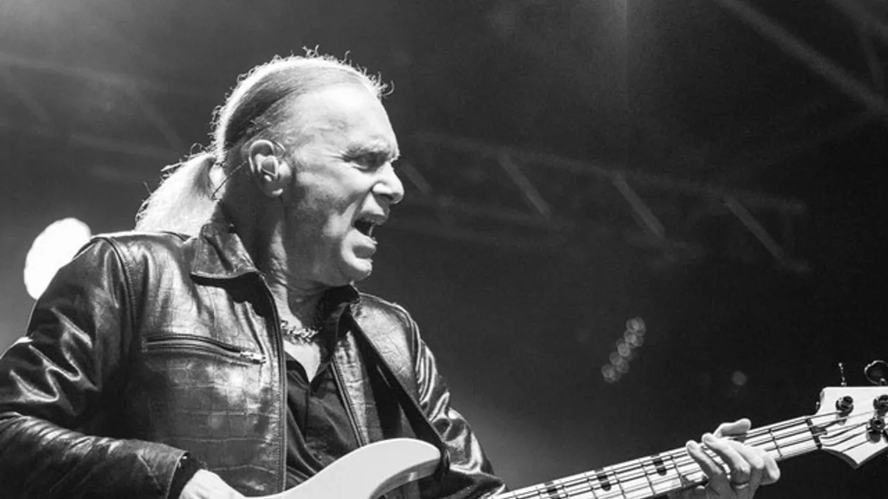 The Fell, Billy Sheehan
