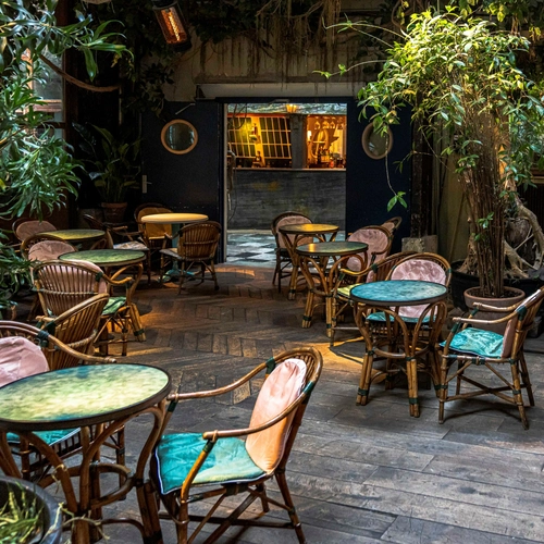 Comptoir Général Restaurant Bar Shop Paris