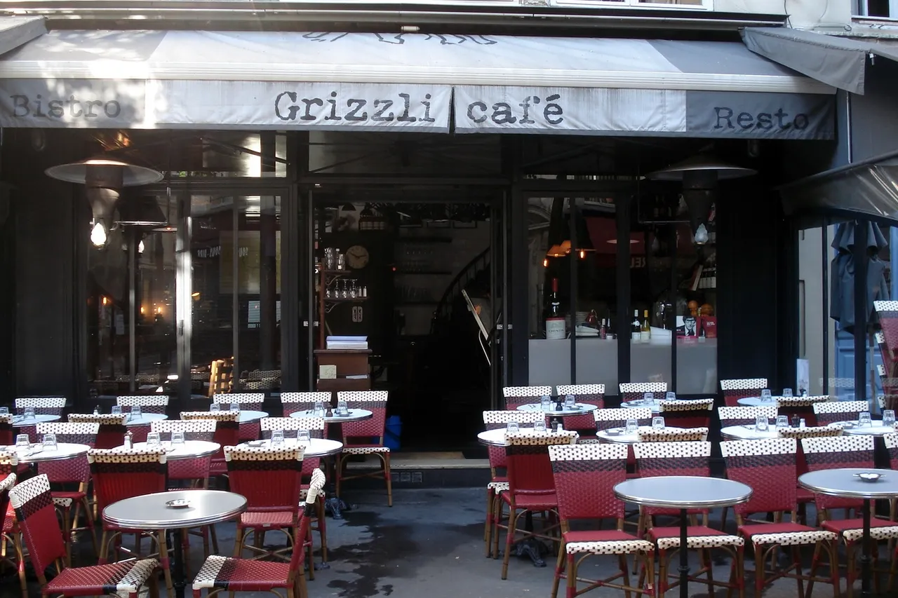 Le Grizzli Café