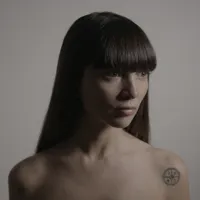 GUNS