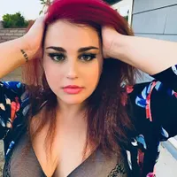 Elle Vee