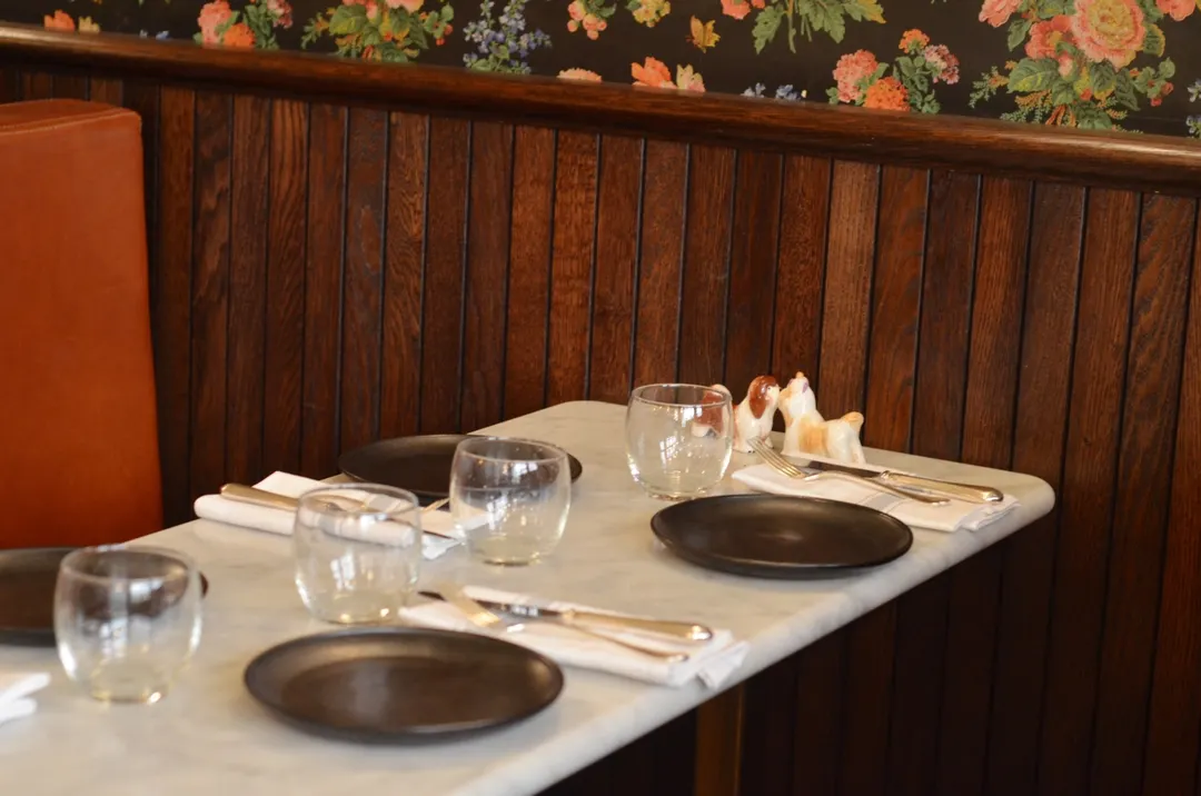 Aux Prés Restaurant Paris