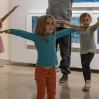 Visite dansée en famille