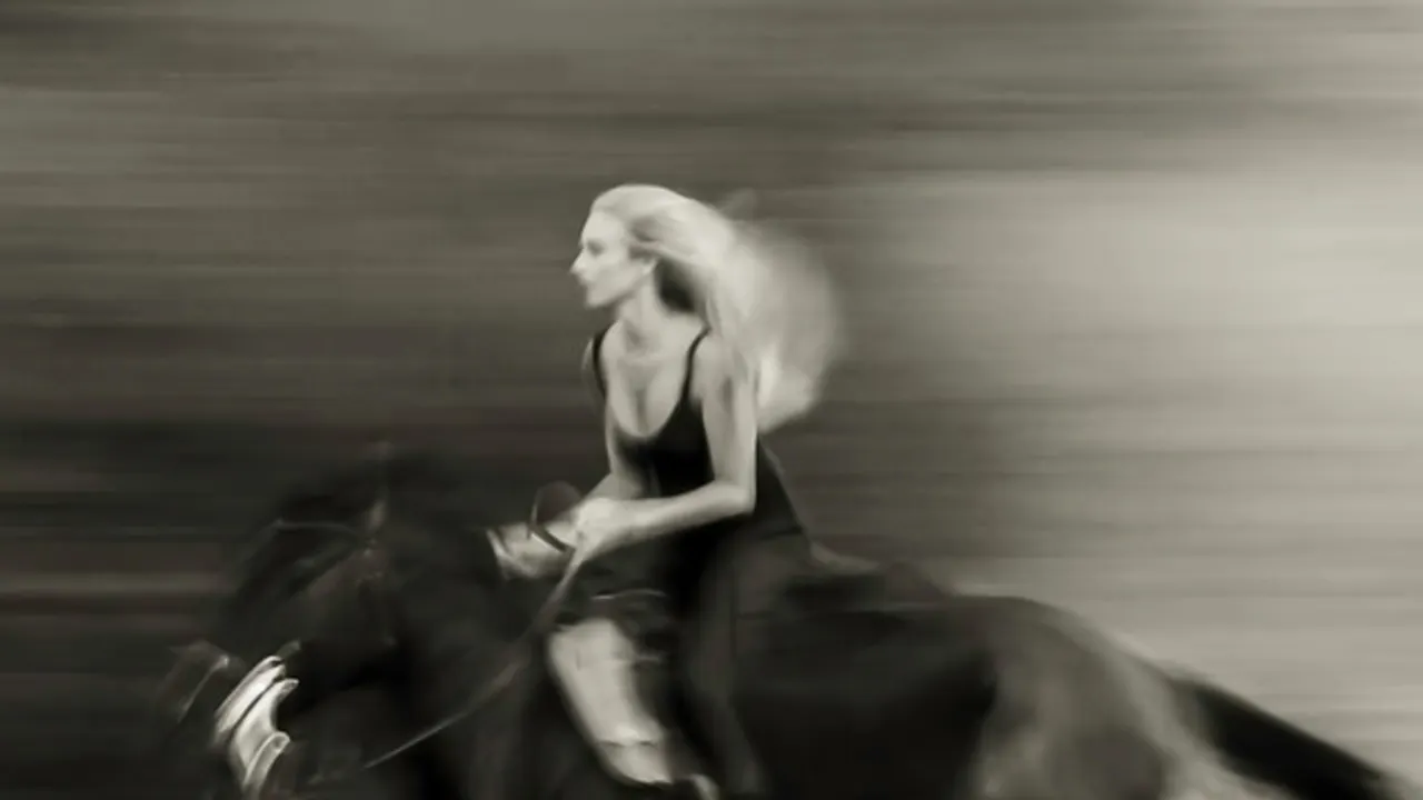 Claire Rosinkranz « My Lover Tour »