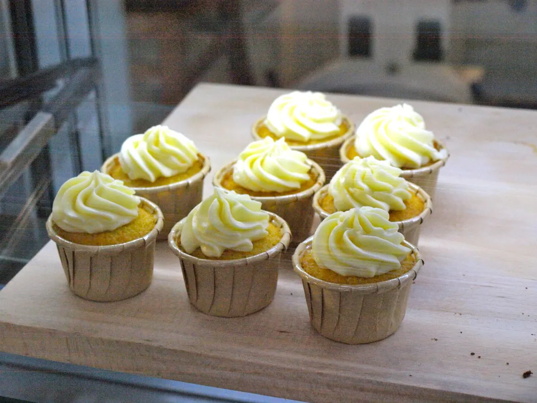 Bob's Bake Shop Restaurant Shop Paris