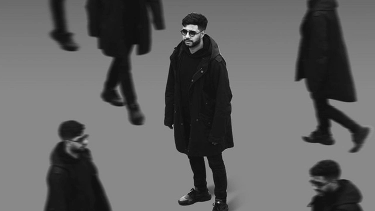 Very Hot Sound Xxl · Bassam, Messes Basses & More