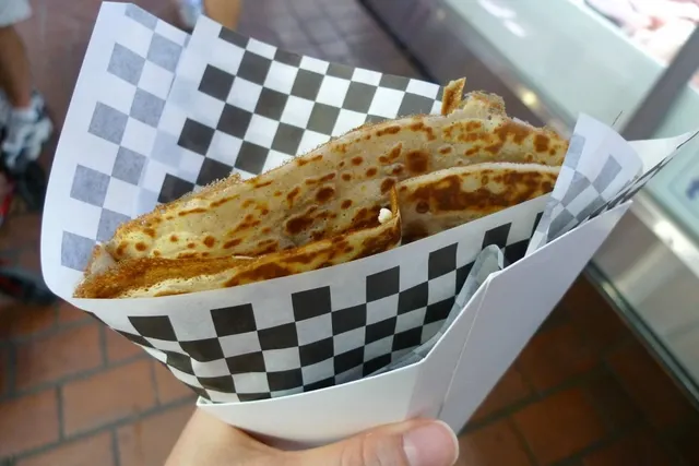 Des crêpes gratuites au coin de la rue pour la Chandeleur