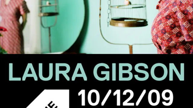 LAURA GIBSON avec MUSEE MECANIQUE et KEEGAN DEWITT