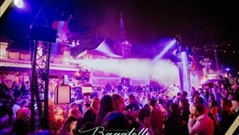 LES DIMANCHES A BAGATELLE PARIS PARADISE WOOD