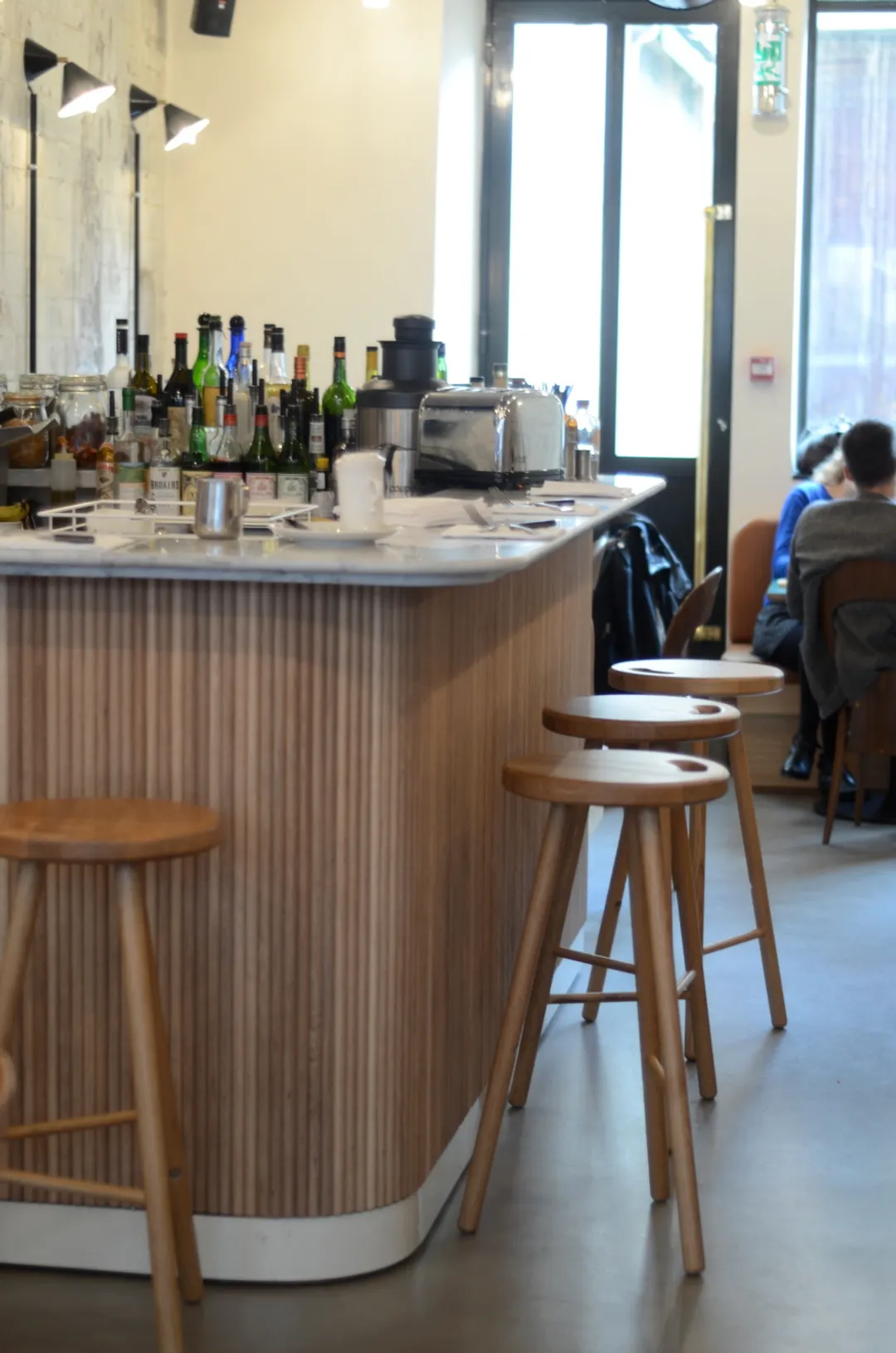 Le 52 Faubourg Saint Denis Restaurant Paris