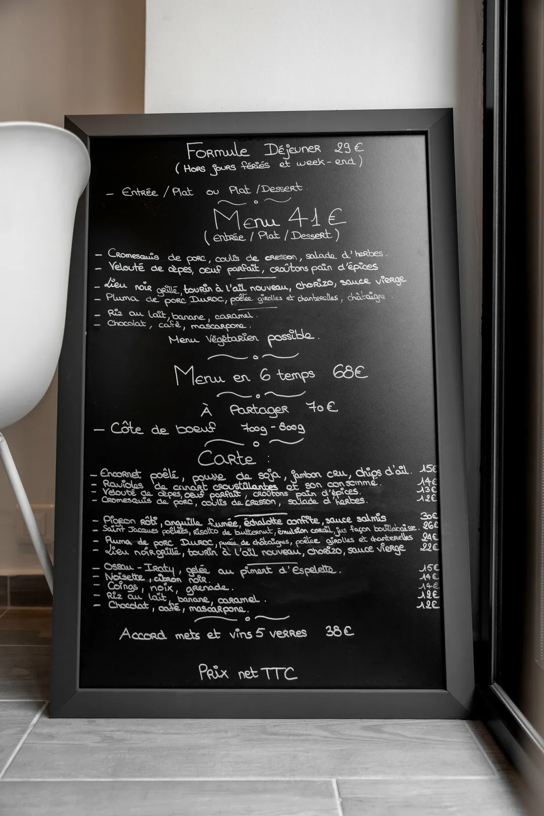 Aux 2 K Restaurant Paris