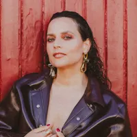Nach (Anna Chédid)