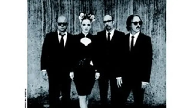 Garbage + Poni Hoax