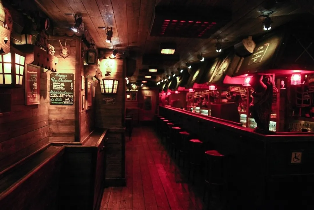 Barberousse Bar Paris